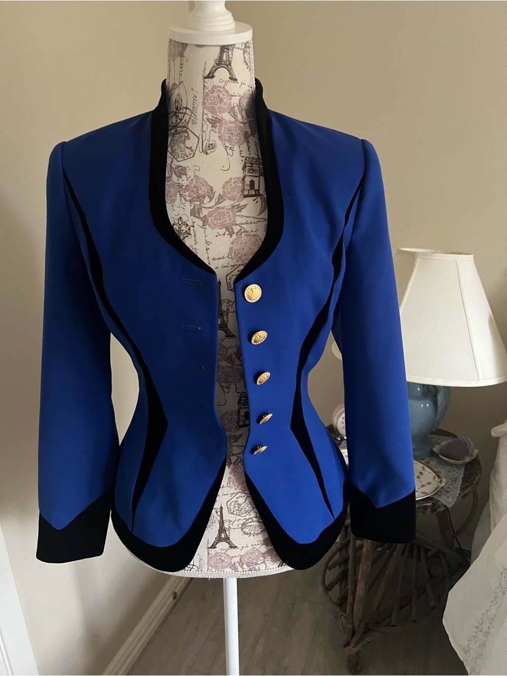 Escala Margarthea Ley Vintage Cobalt Blue and Black Trim Fitted Blazer